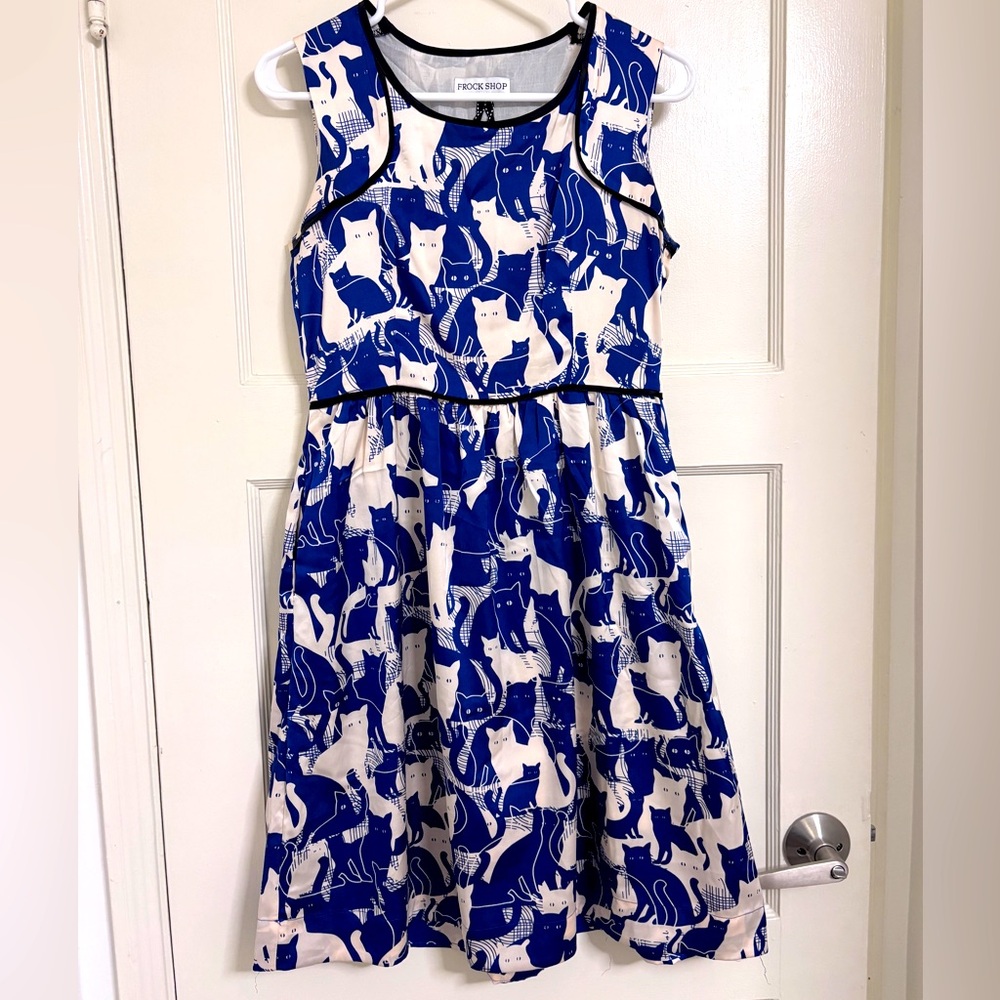 Blue and white silk and lines Cat Dress Small